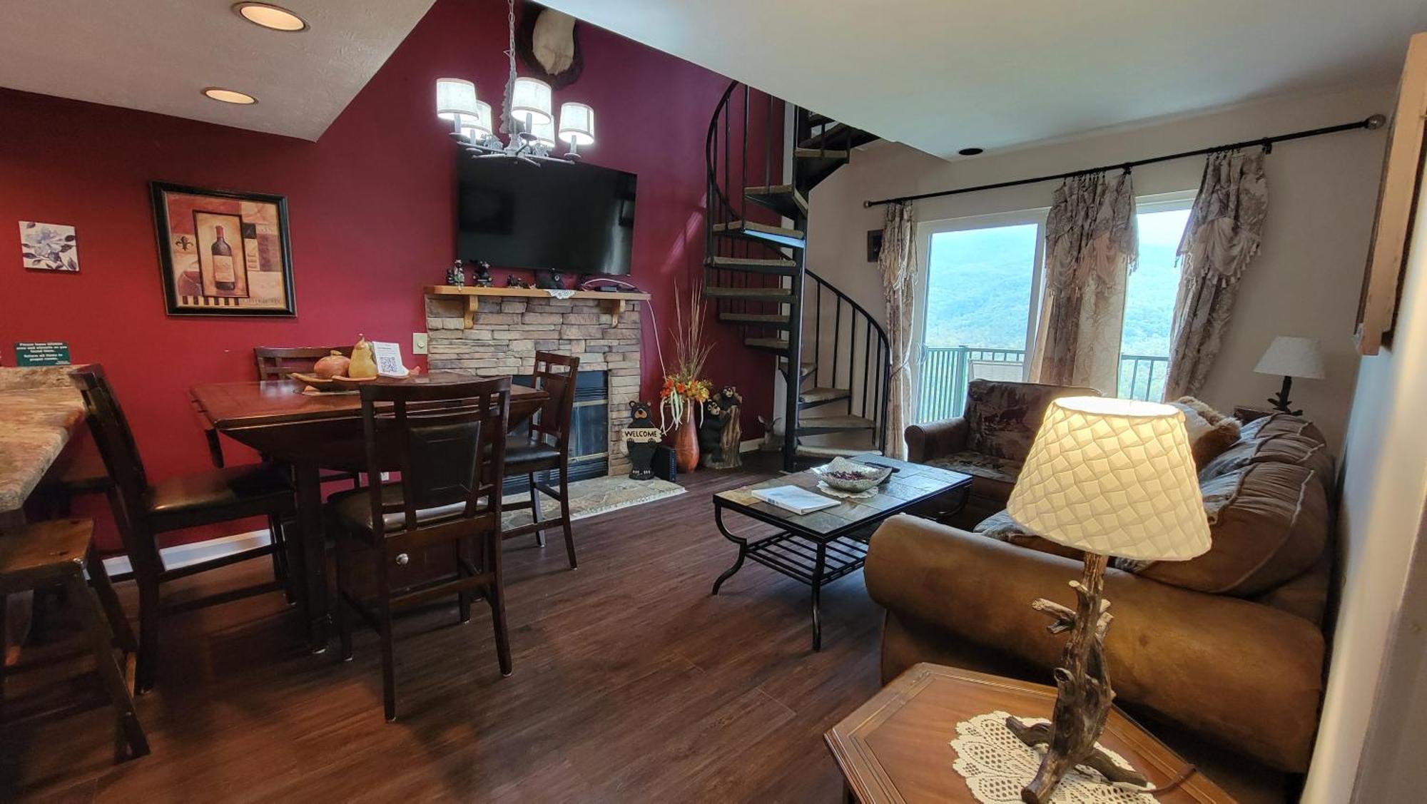 Stairway To Heaven, Breathtaking Mtn Views Indoor Pool & Hot Tub Διαμέρισμα Gatlinburg Εξωτερικό φωτογραφία